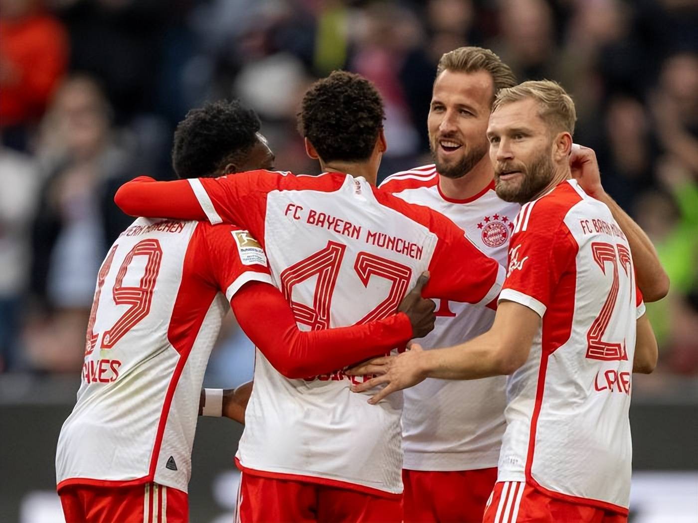 勒沃库森球员状态火热,备战对手慕尼黑巨人 勒沃库森球员状态火热,备战对手慕尼黑巨人