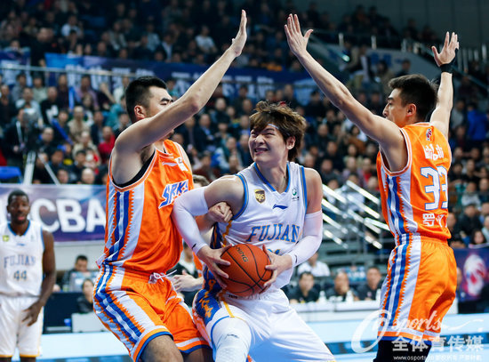 包含内蒙队客场不敌宁夏，表现欠佳的词条