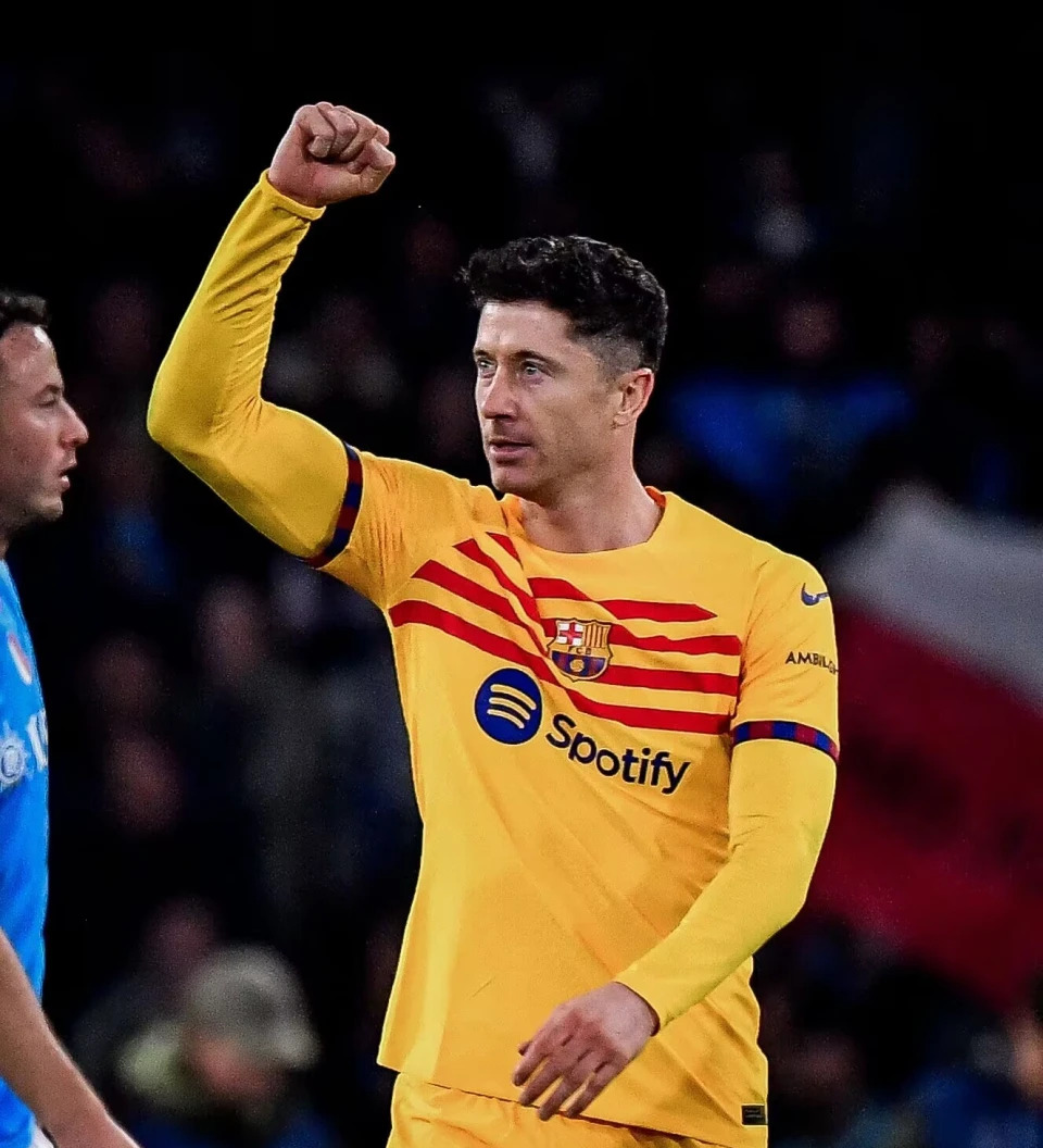 欧国联冠军争夺战：队员斗志昂扬力争夺冠军的简单介绍