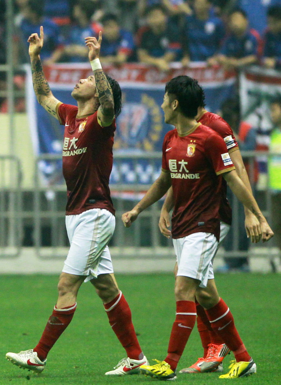 包含广州恒大大胜,继续保持联赛领先地位的词条 包含广州恒大大胜,继续保持联赛领先地位的词条