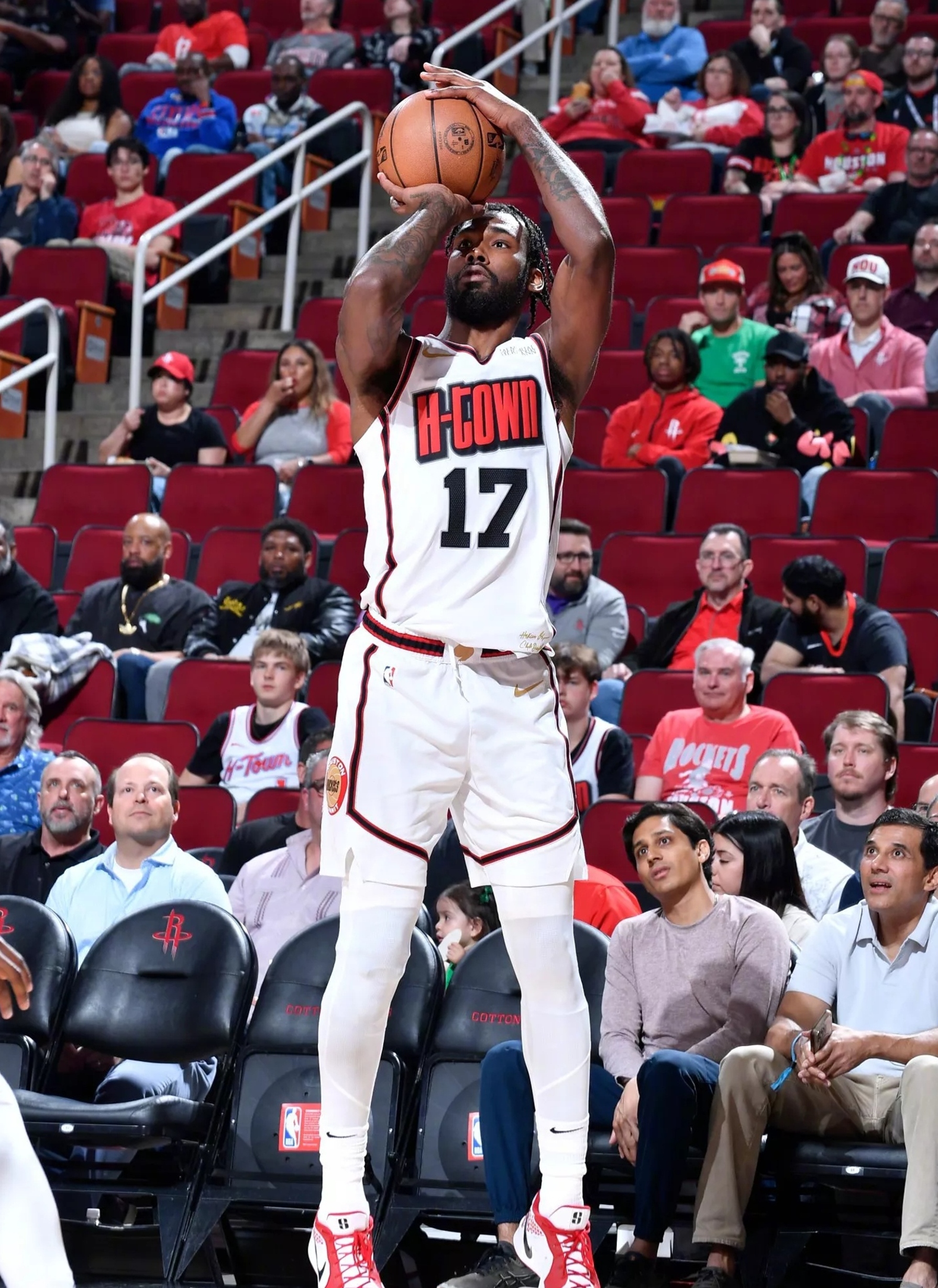 火箭力克开拓者，胜利无悬念