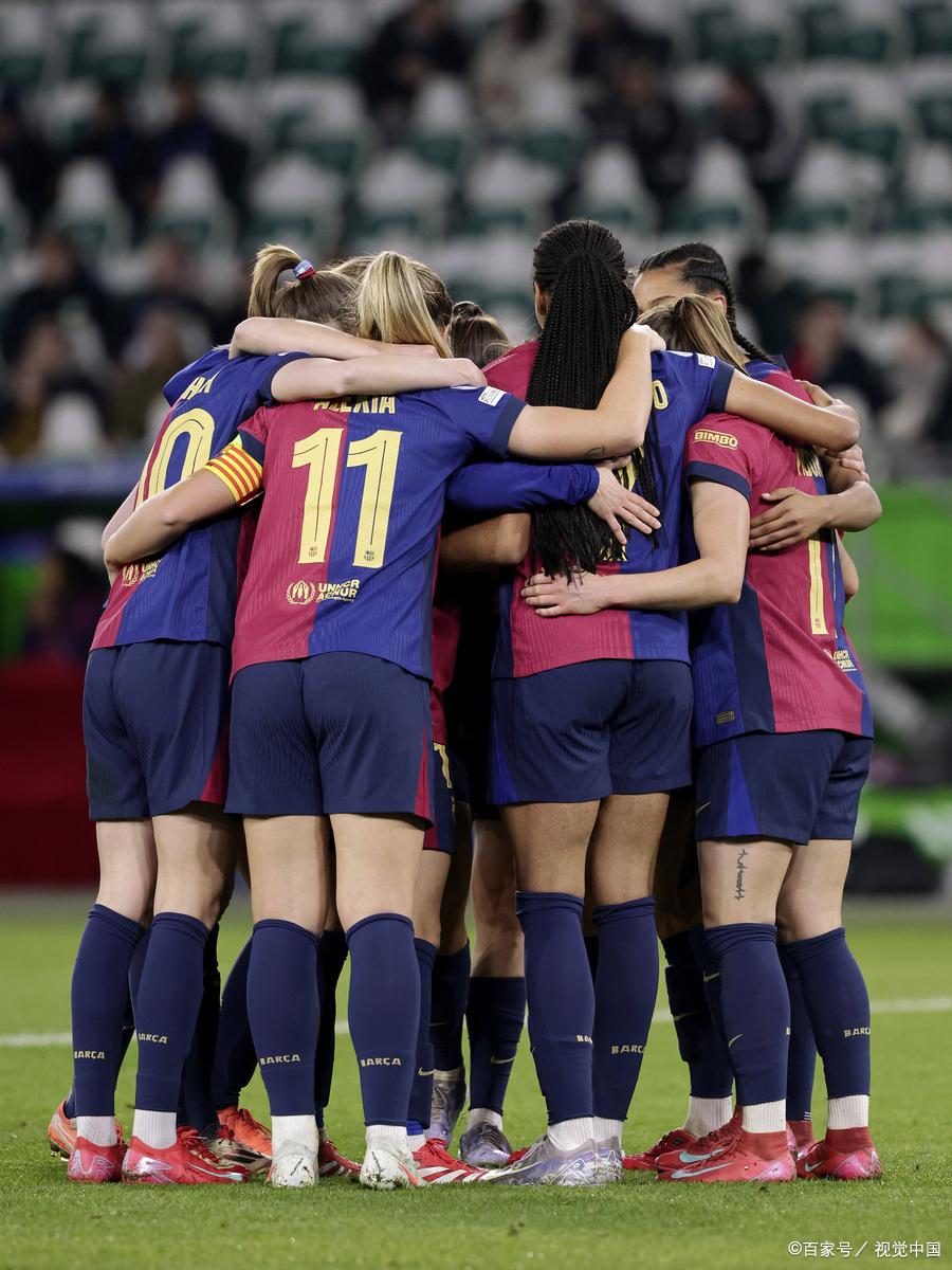 梦想起航：女足比赛的奋斗之路