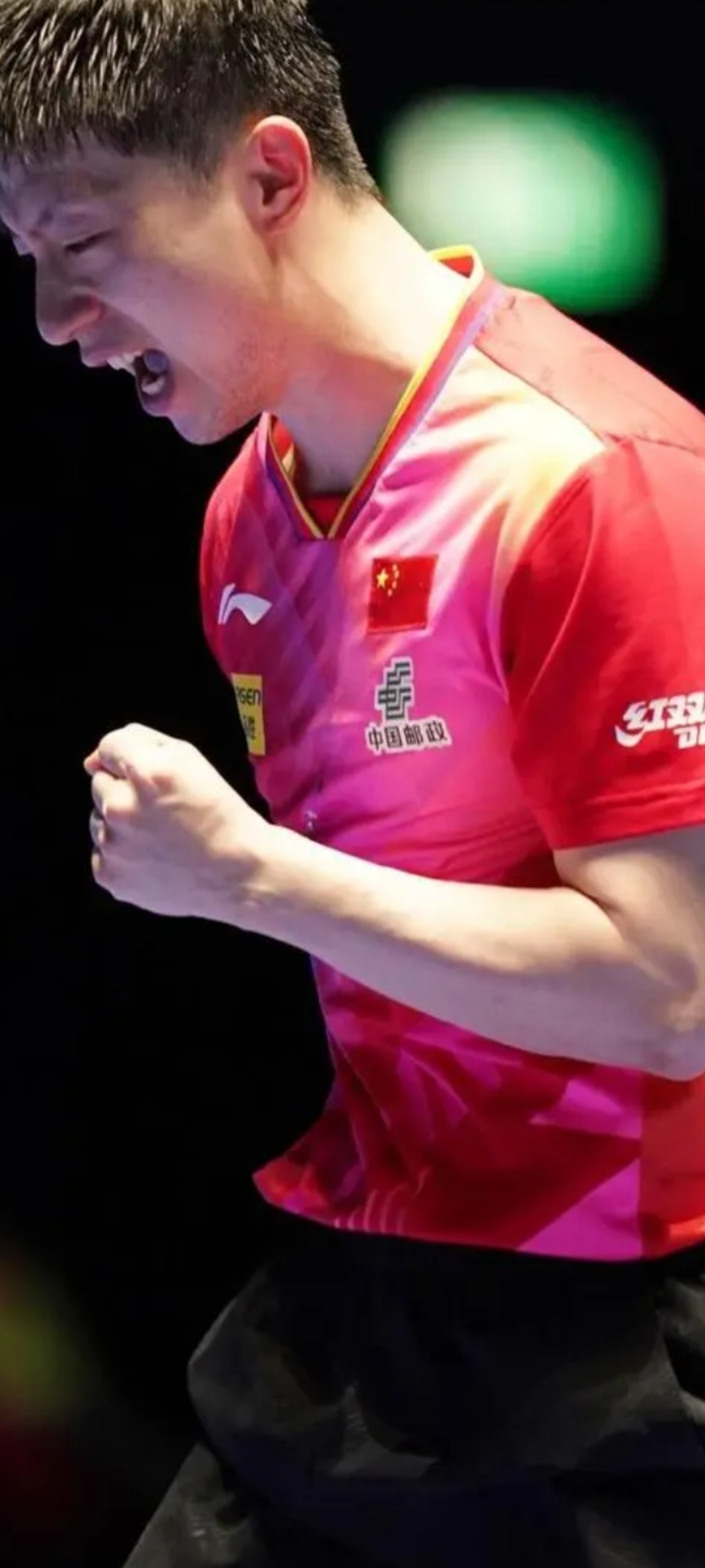 运动员争相展现自己的实力，角逐前程